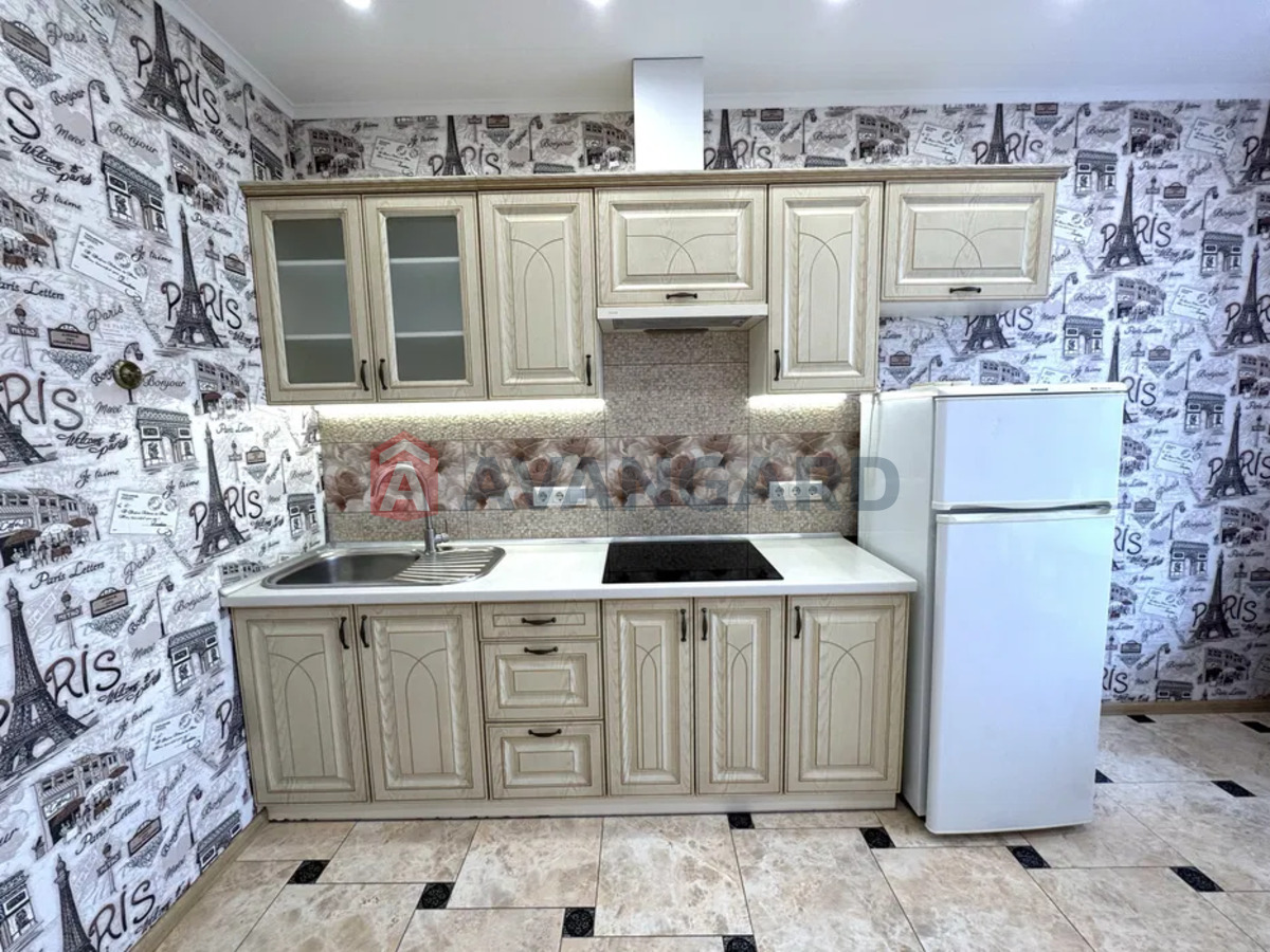 1 ��. ��������, 39/-/12 ��. �., 9/25 ������ ���� 8