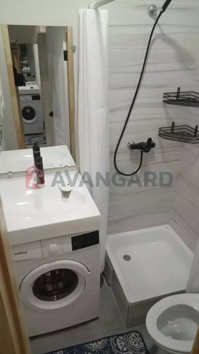 1 ����. ��������, 17/-/15 ��. �., 1/2 ���� ���� 5