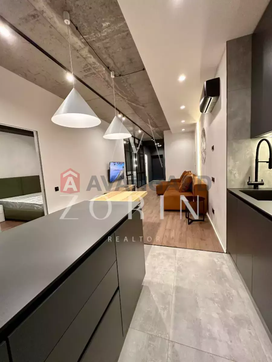 3 ����. ��������, 67/-/19 ��. �., 18/26 ���� ���� 5