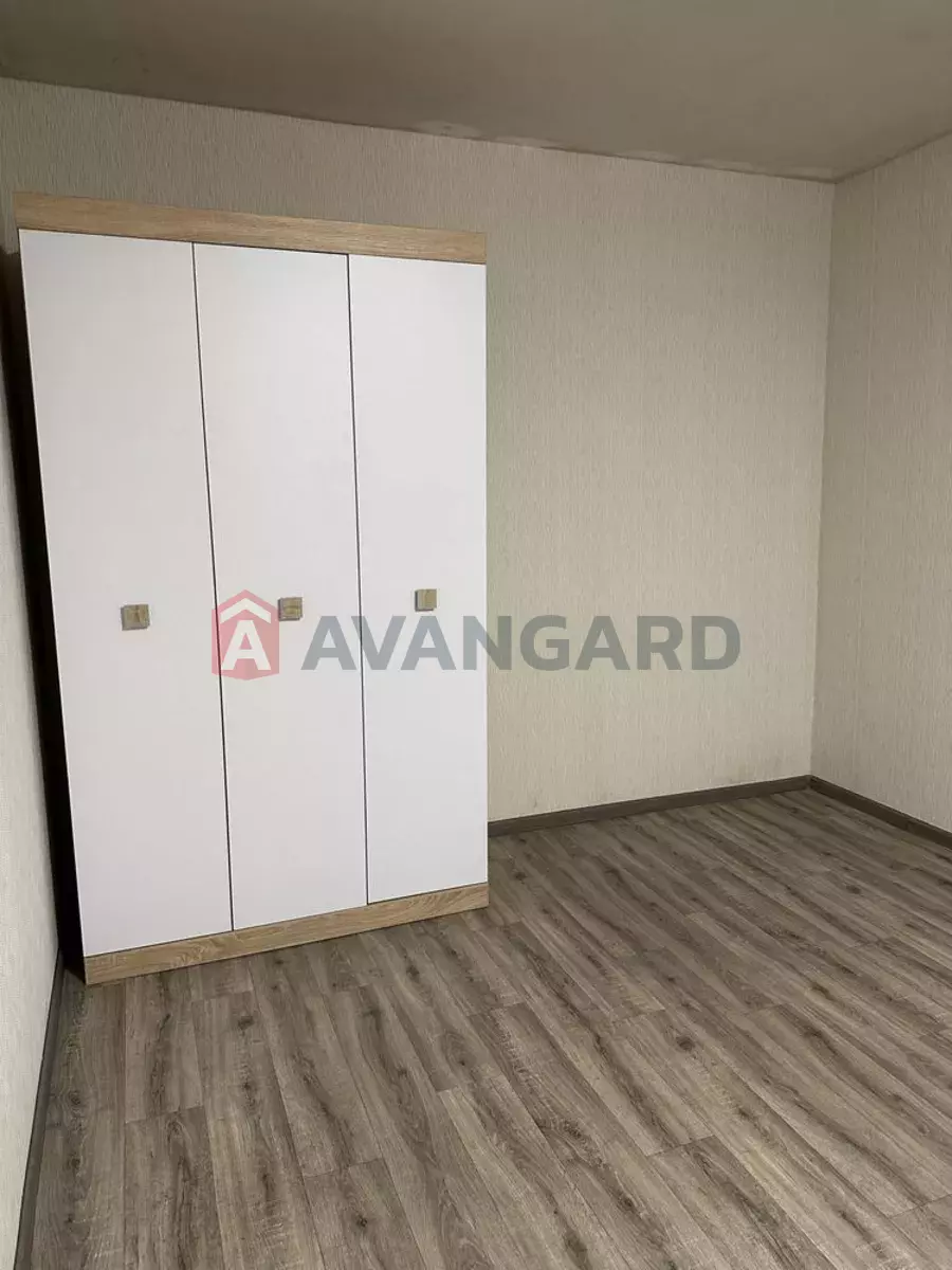 2 ����. ��������, 54/-/9 ��. �., 1/9 ���� ���� 14