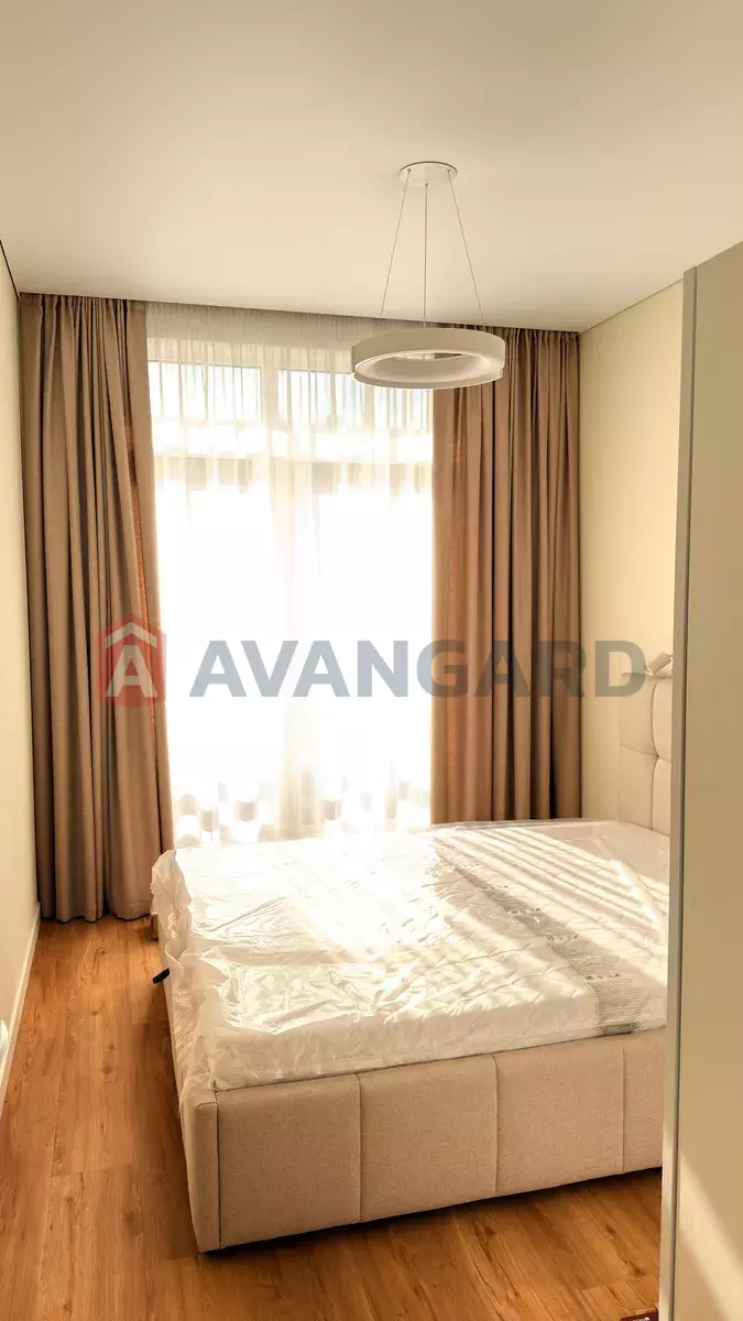 1 ��. ��������, 43/-/15 ��. �., 4/7 ������ ���� 3