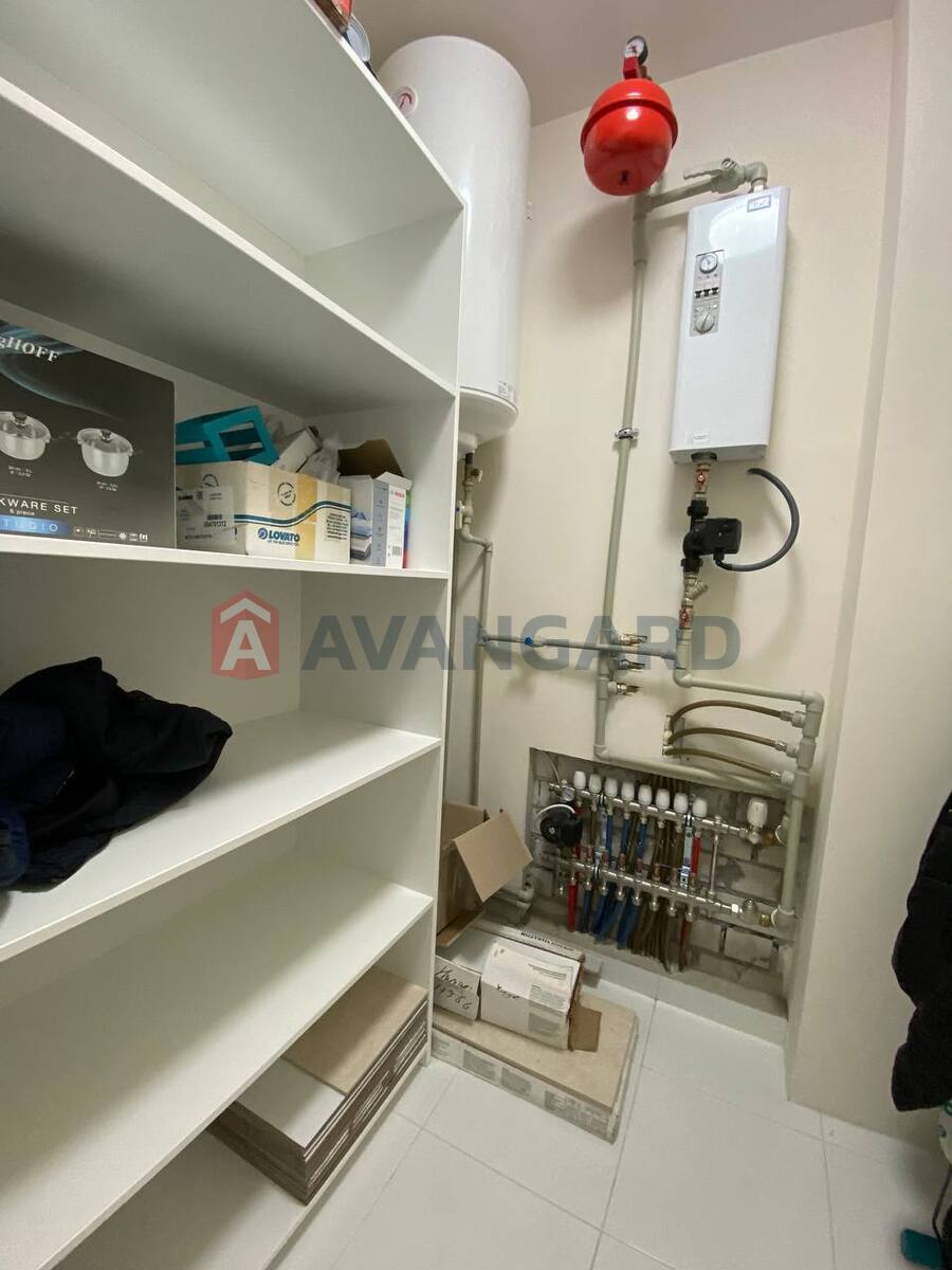 4 ��. ��������, 150/110/25 ��. �., 18/19 ������ ���� 9