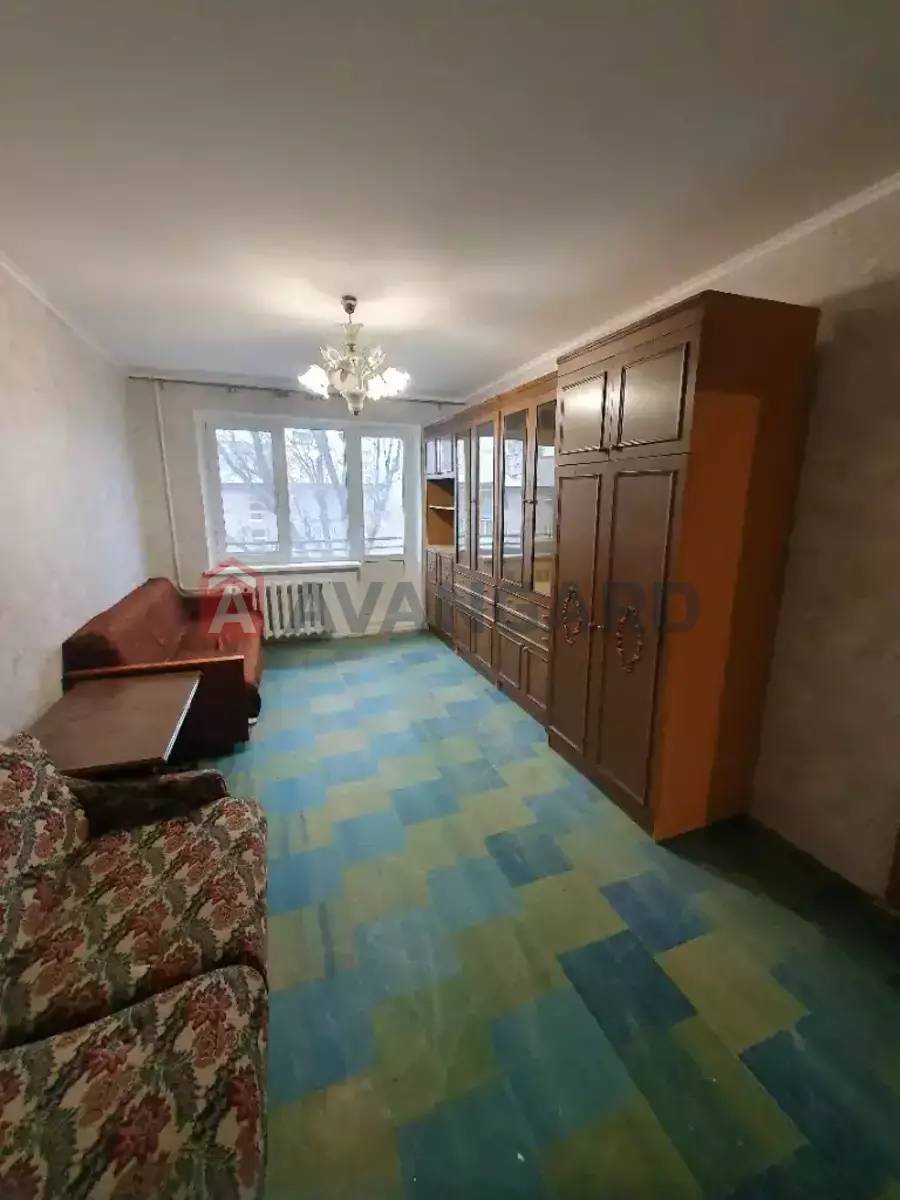 3 ��. ��������, 61/44/8 ��. �., 5/9 ������ ���� 2