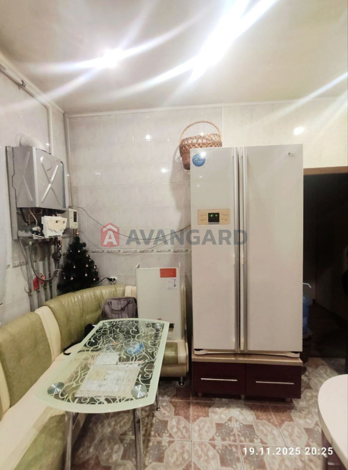 2 . , 52/-/7 . ., 3/3   2