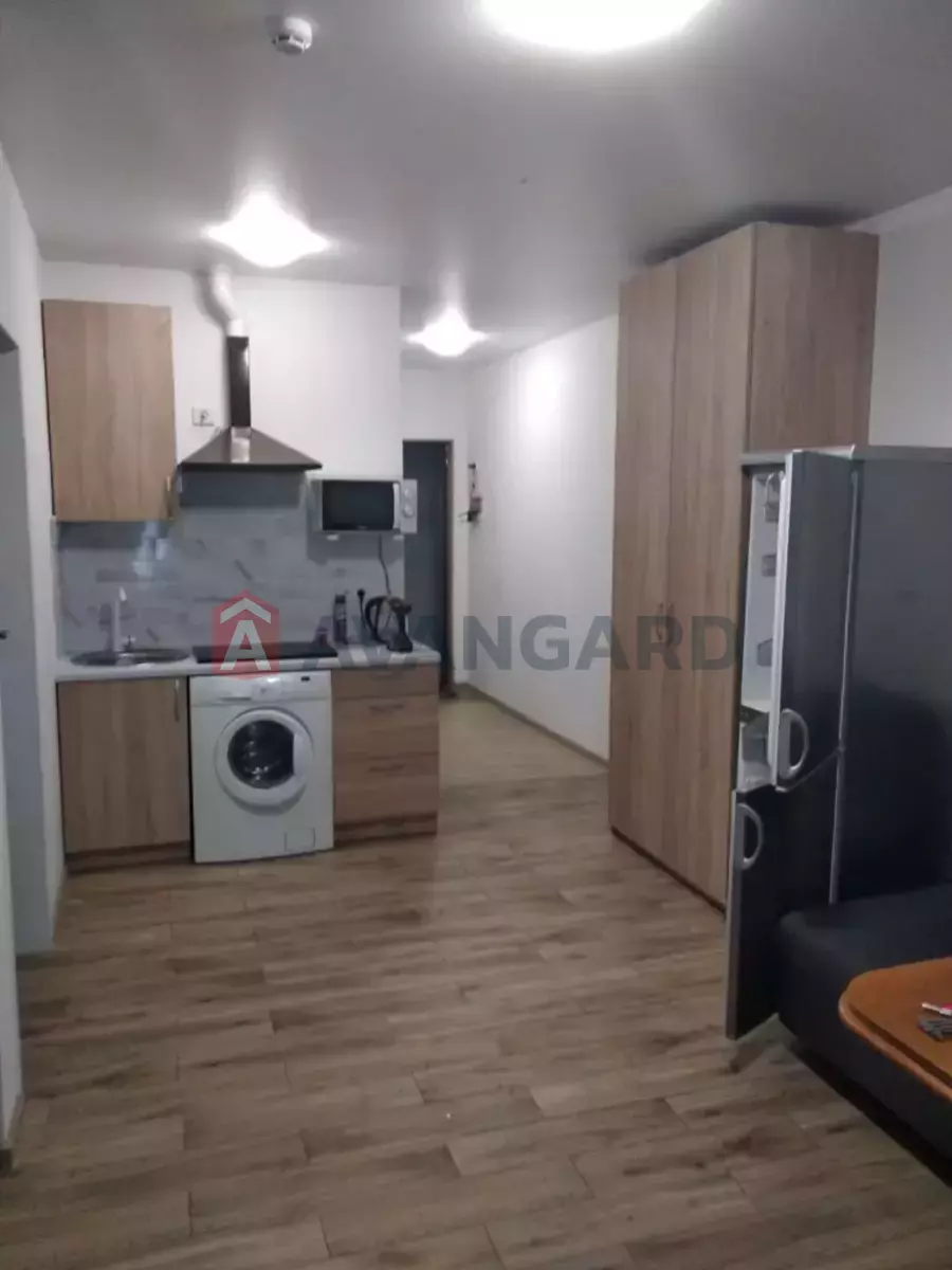 3 ��. ��������, 55/-/15 ��. �., 3/3 ������ ���� 4