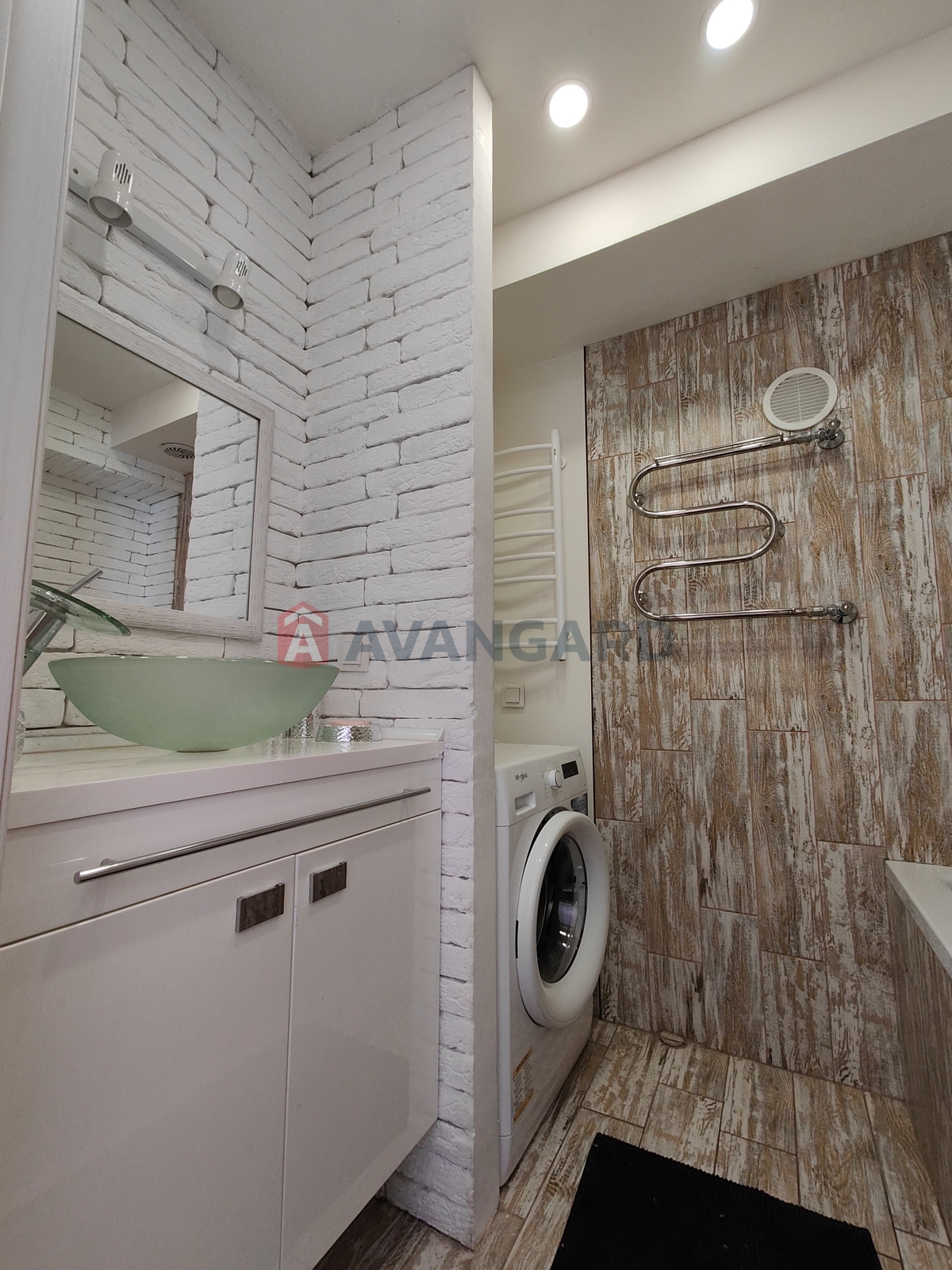 2 ����. ��������, 48/30/7 ��. �., 3/4 ���� ���� 10