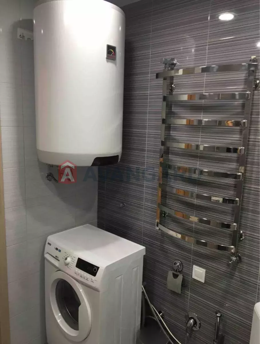 3 . , 56/-/7 . ., 2/9   10