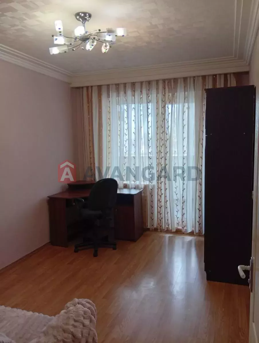 3 ��. ��������, 65/-/10 ��. �., 2/9 ������ ���� 3