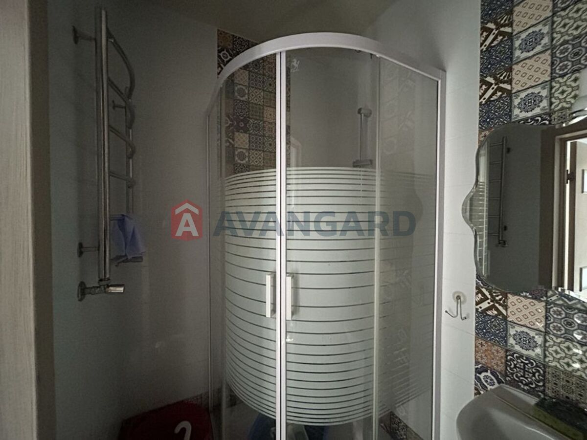 1 ��. ��������, 34/-/10 ��. �., 9/11 ������ ���� 8