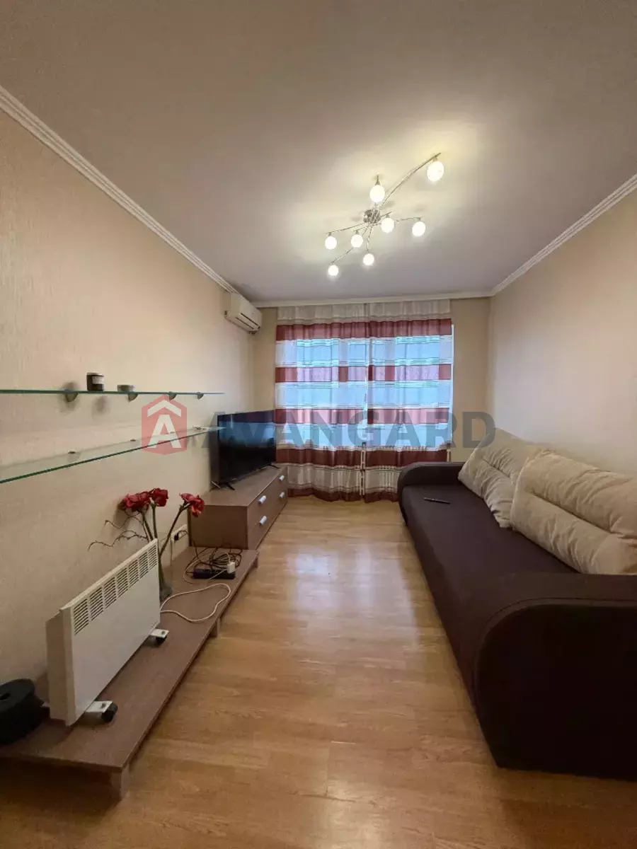 2 ��. ��������, 52/30/8 ��. �., 3/16 ������ ���� 4