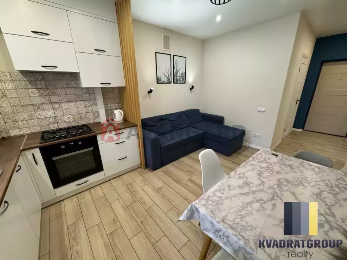 2 . , 47/-/8 . ., 2/12   8