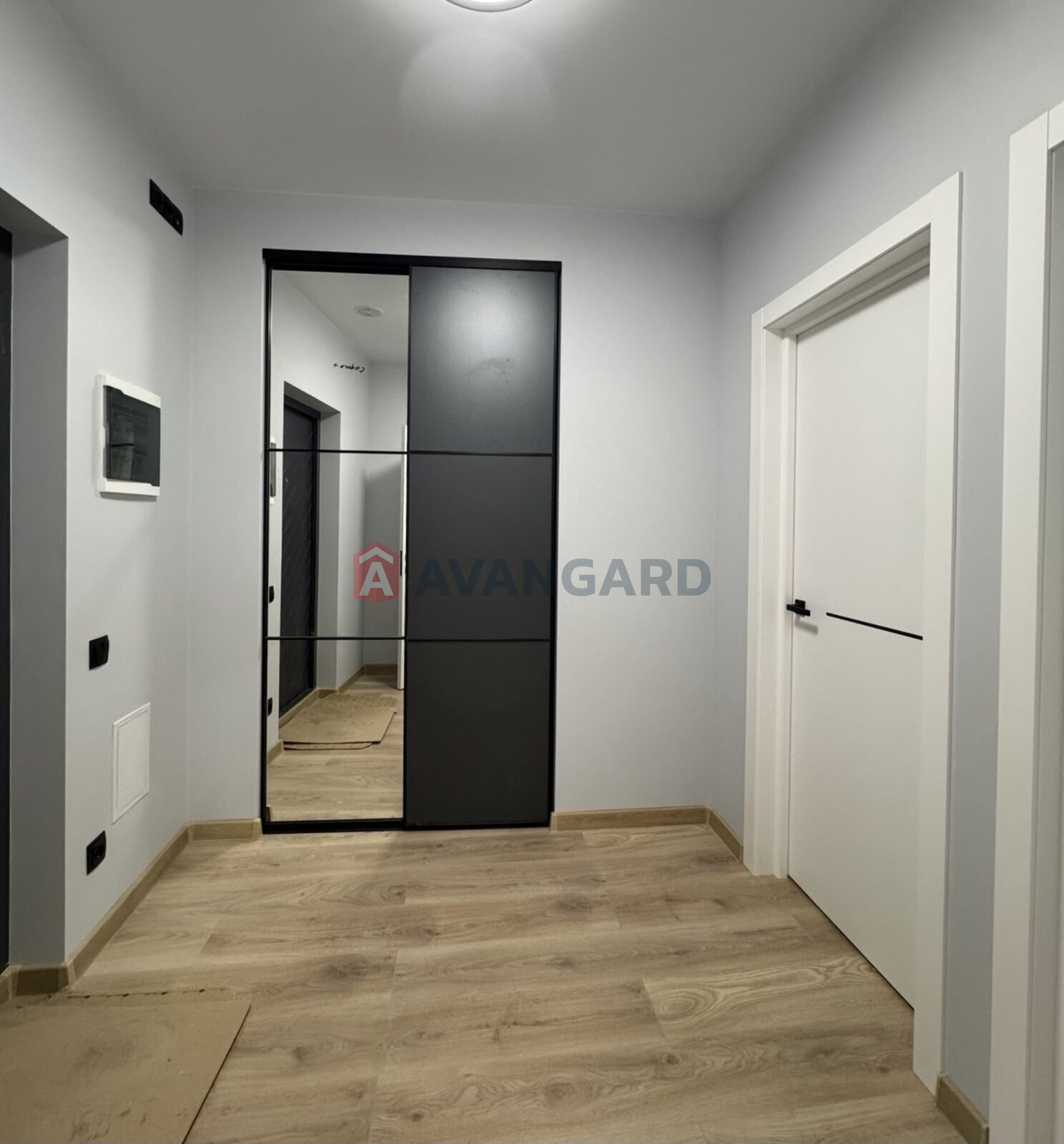 1 ��. ��������, 48/-/14 ��. �., 9/17 ������ ���� 5