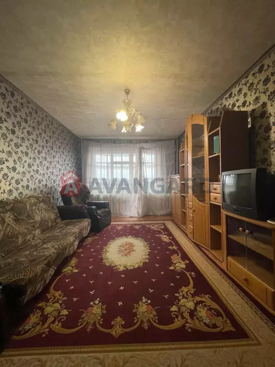 4 ����. ��������, 80/-/12 ��. �., 9/14 ���� ���� 10