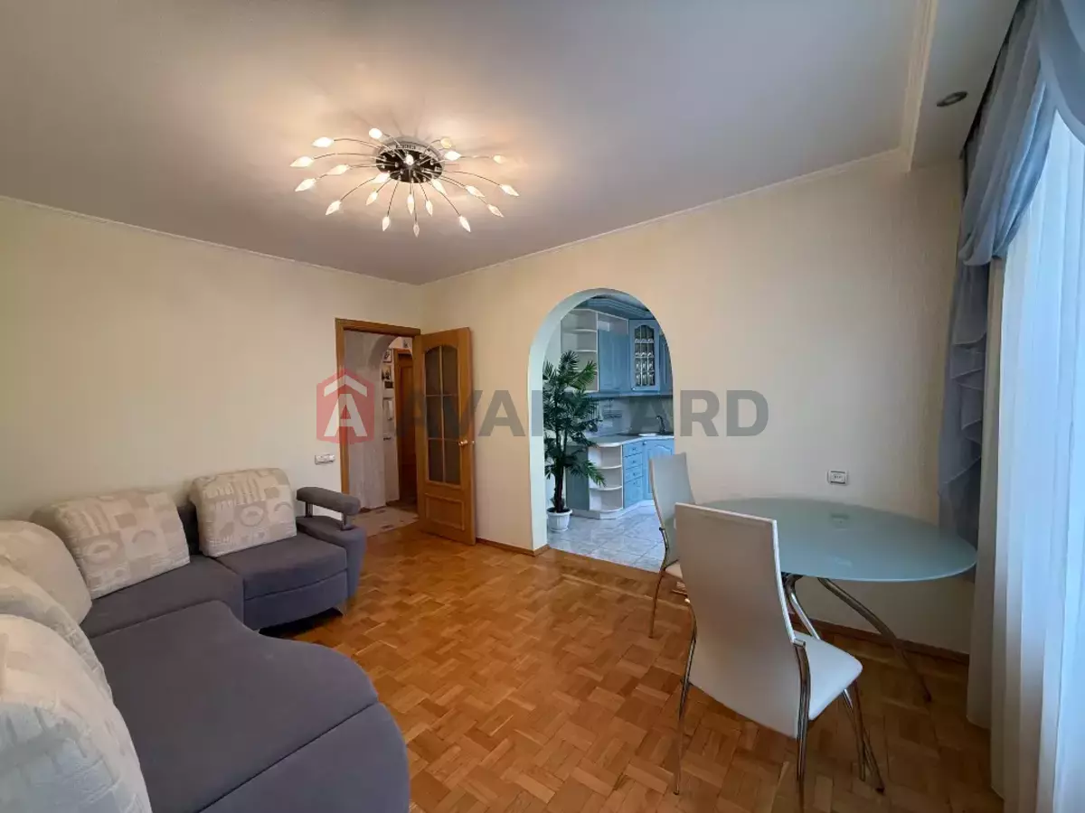 3 ��. ��������, 72/40/9 ��. �., 3/9 ������ ���� 1