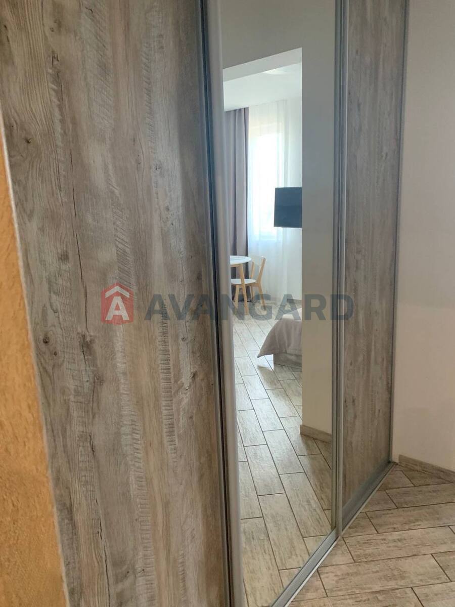 1 ����. ��������, 30/-/- ��. �., 8/24 ���� ���� 5