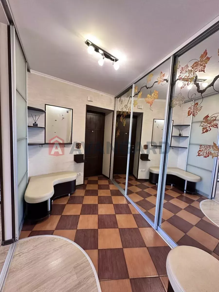 3 комн. квартира, 70/50/15 кв. м., 8/16 этаж фото 5 3 комн. квартира, 70/50/15 кв. м., 8/16 этаж фото 5