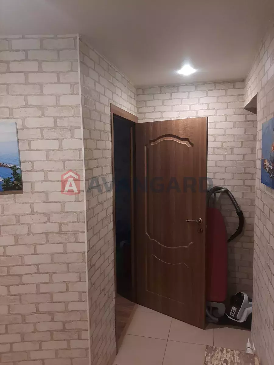 1 ����. ��������, 12/-/6 ��. �., 3/5 ���� ���� 11