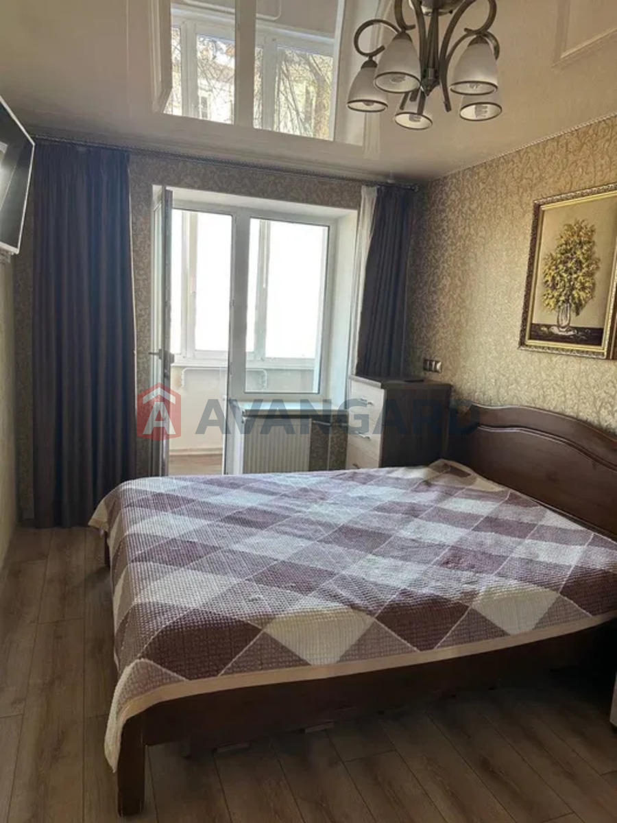 1 ����. ��������, 66/-/7 ��. �., 6/9 ���� ���� 9