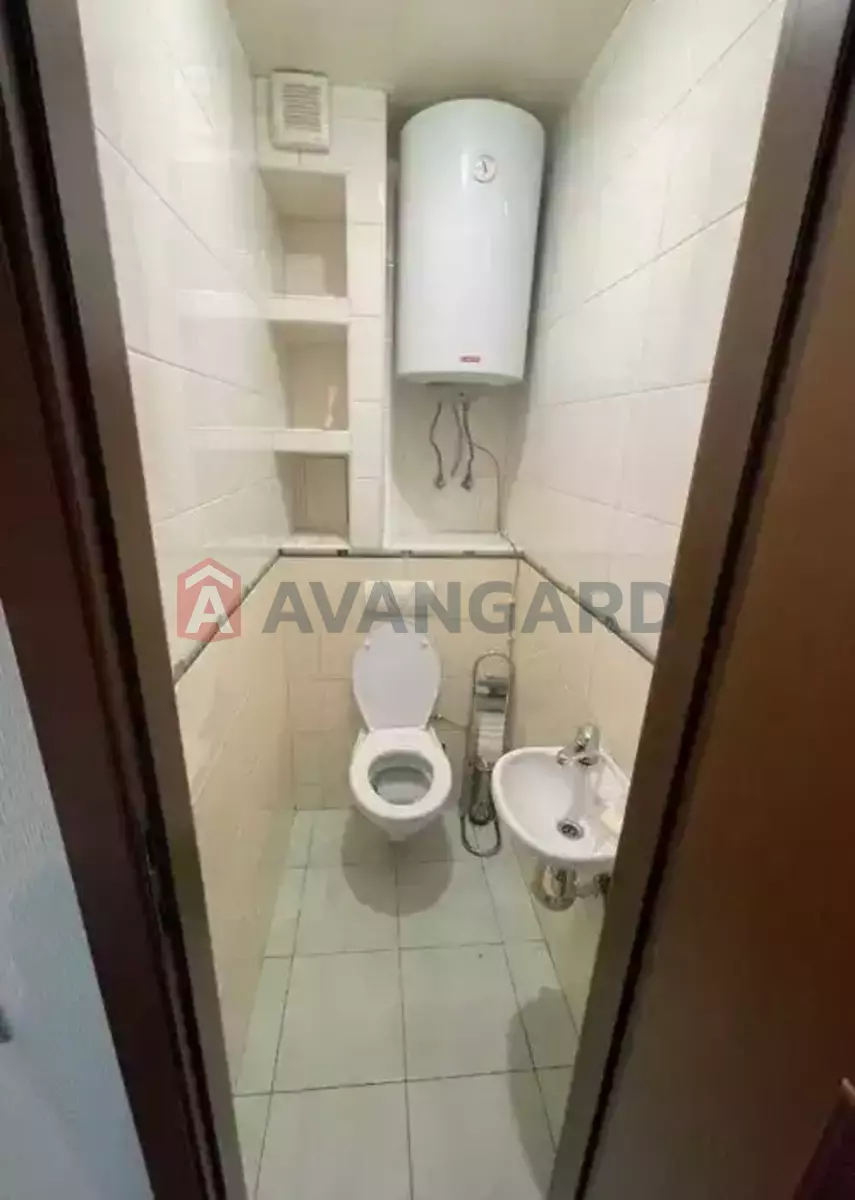 4 ��. ��������, 80/-/8 ��. �., 7/9 ������ ���� 11