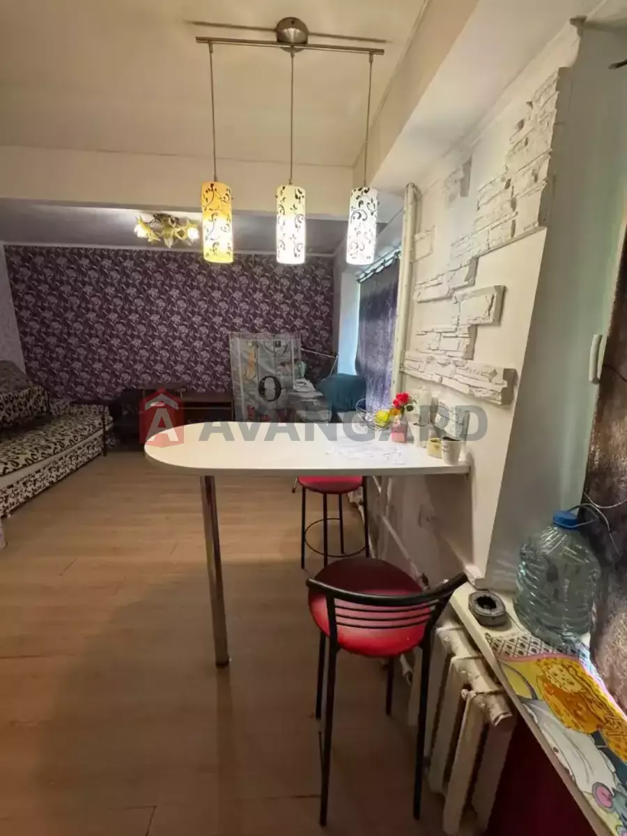 1 ����. ��������, 22/-/6 ��. �., 1/9 ���� ���� 4