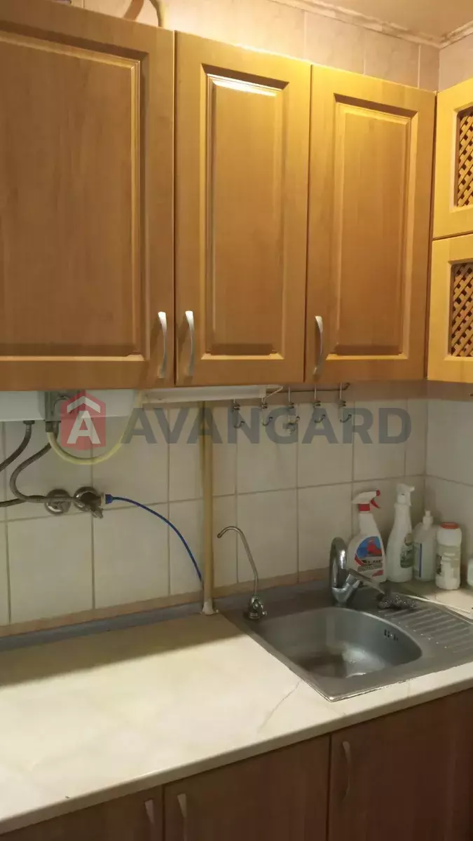 2 ����. ��������, 45/-/8 ��. �., 1/3 ���� ���� 9