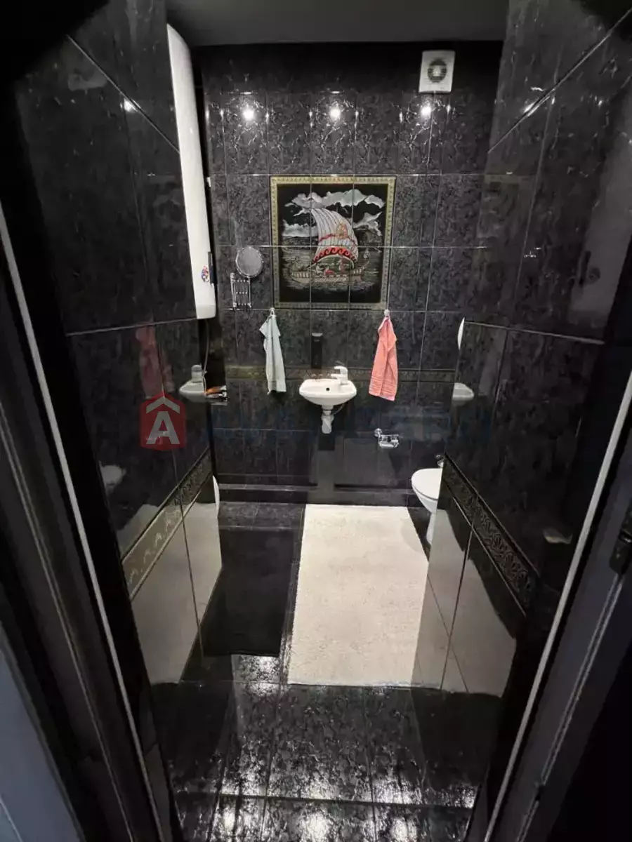 2 ��. ��������, 80/-/- ��. �., 8/16 ������ ���� 5