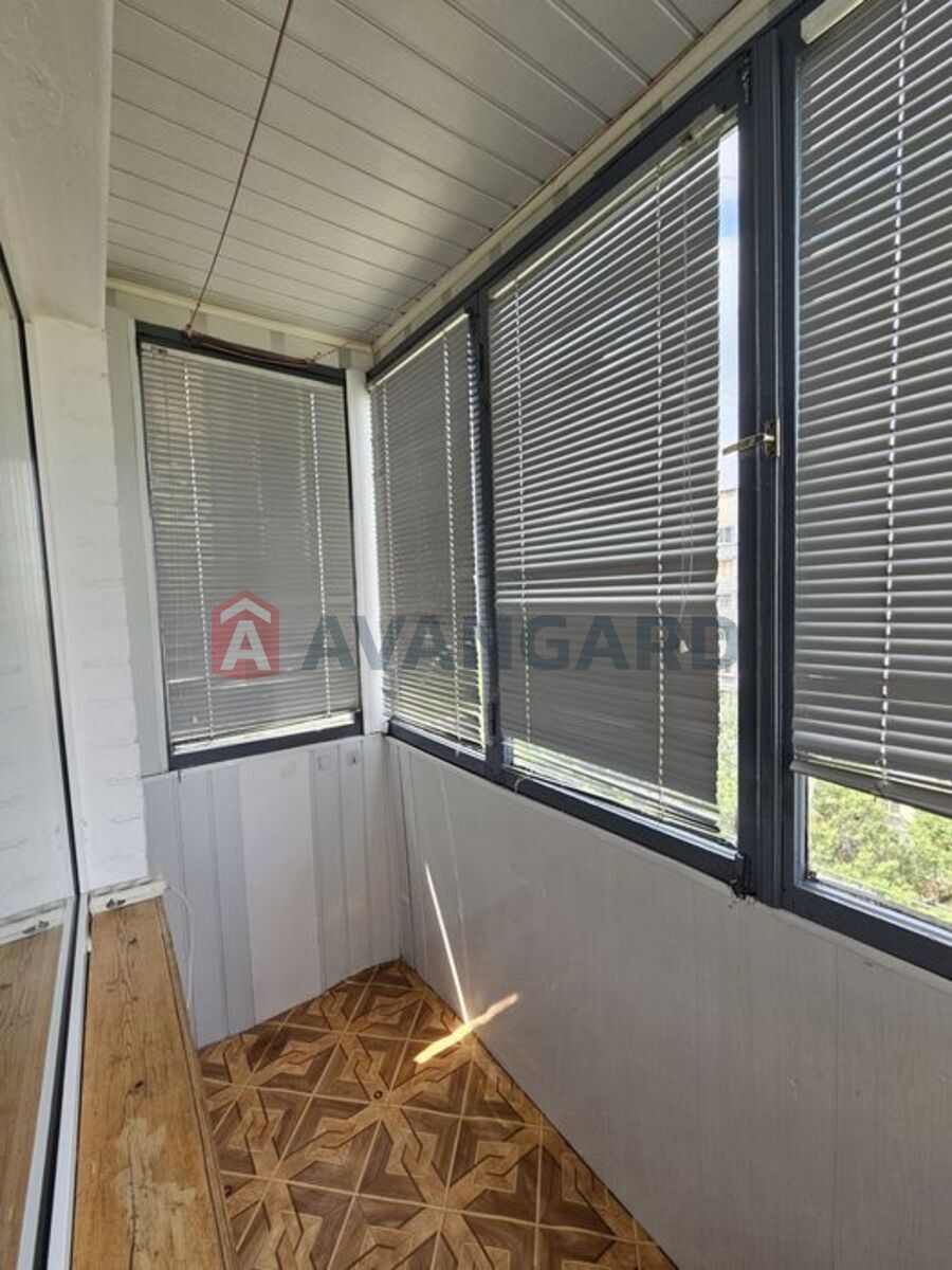 1 ��. ��������, 22/-/6 ��. �., 8/9 ������ ���� 7