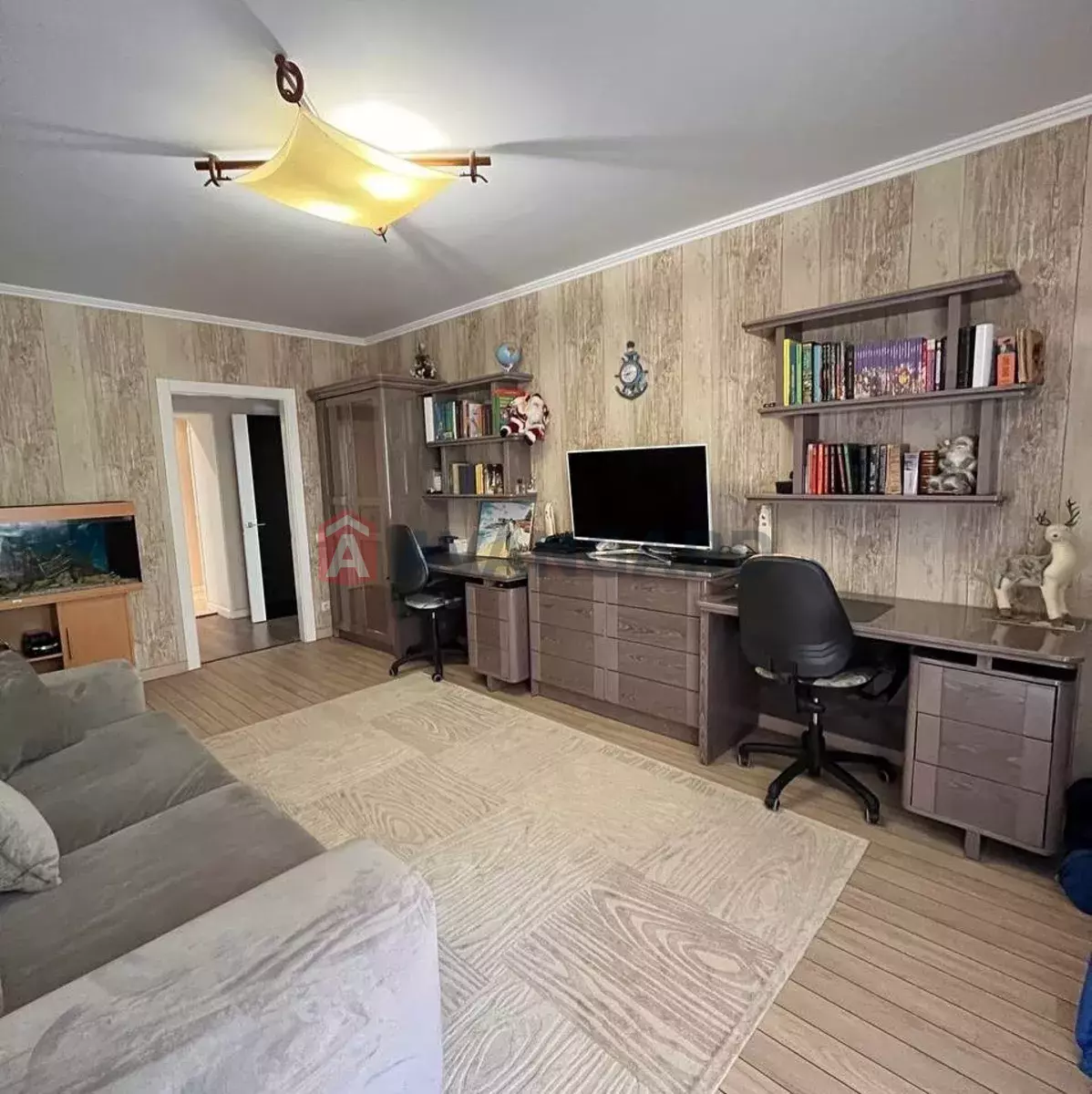 4 ��. ��������, 140/-/15 ��. �., 3/18 ������ ���� 5