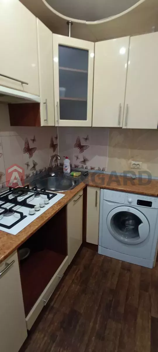 1 ��. ��������, 34/-/6 ��. �., 2/9 ������ ���� 9