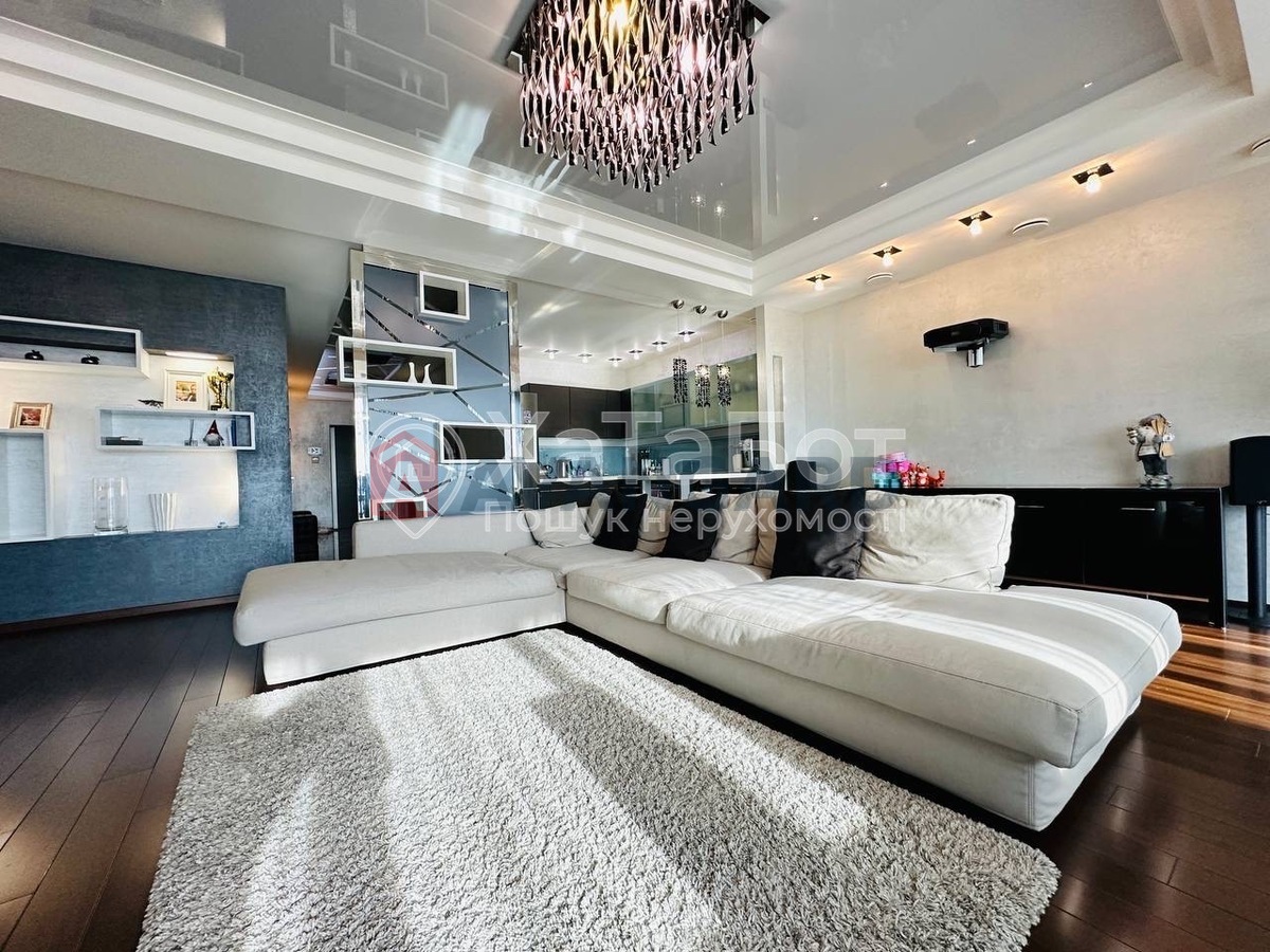 4 ��. ��������, 165/-/- ��. �., 16/17 ������ ���� 4