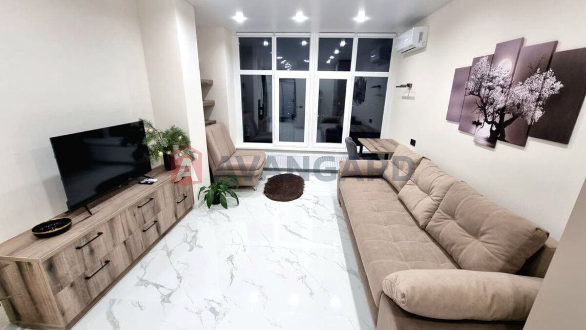 2 ��. ��������, 51/-/10 ��. �., 11/18 ������ ���� 13