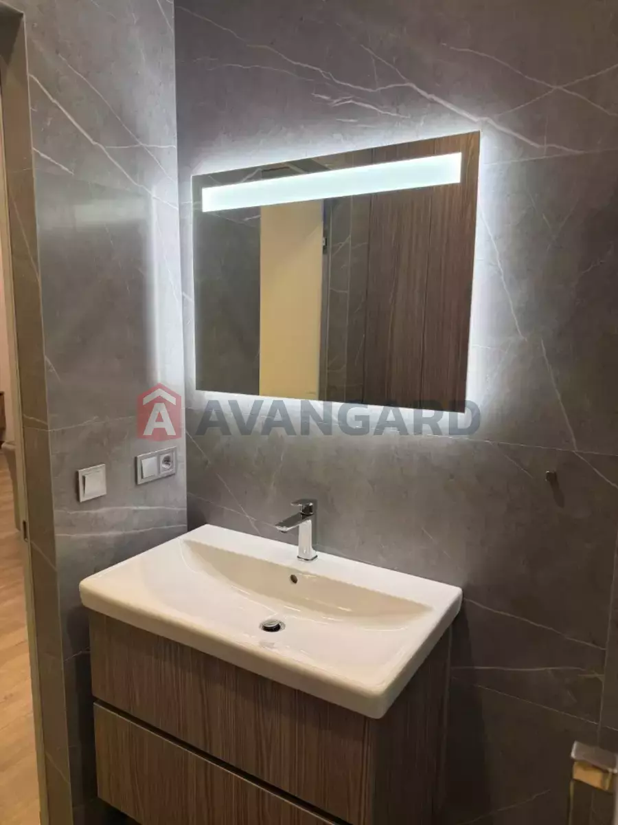 2 ��. ��������, 46/25/15 ��. �., 9/10 ������ ���� 10