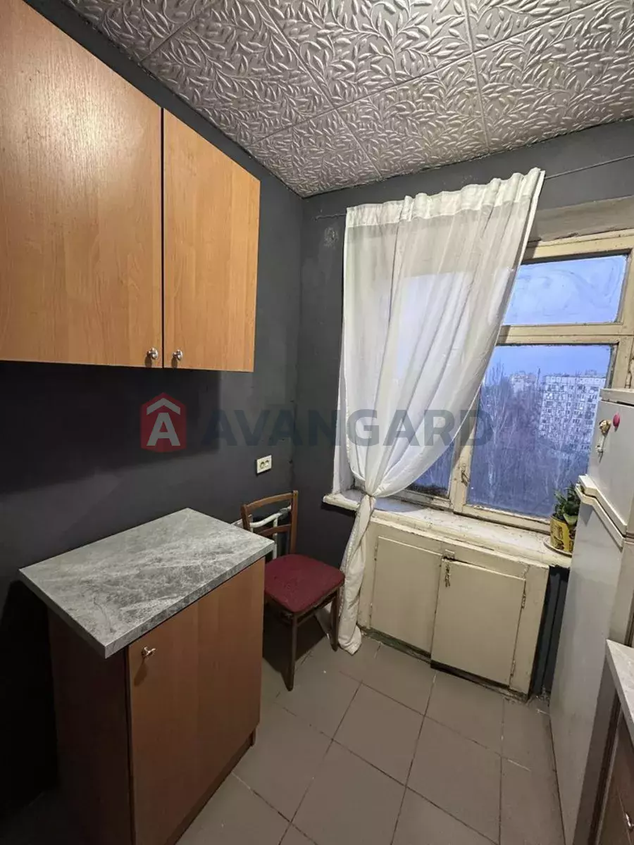 1 ����. ��������, 29/-/6 ��. �., 9/9 ���� ���� 6