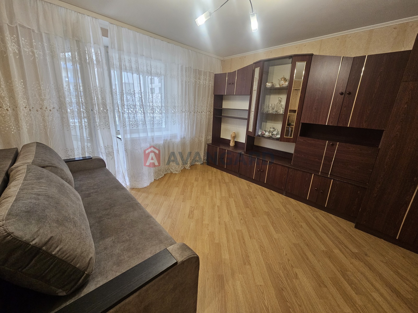 1 ����. ��������, 30/15/7 ��. �., 3/9 ���� ���� 1