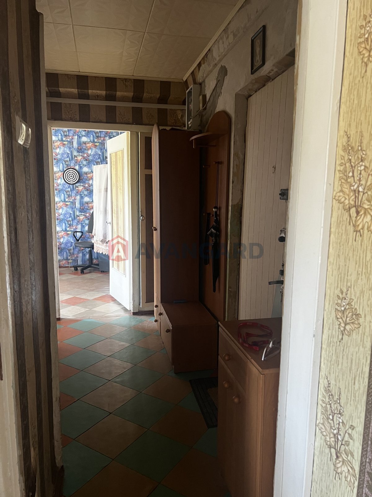 2 ��. ��������, 42/-/7 ��. �., 5/5 ������ ���� 7