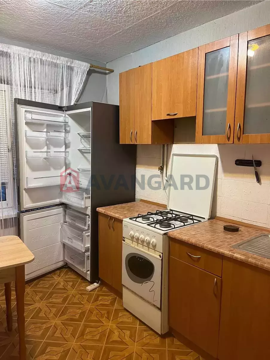 2 ��. ��������, 45/-/12 ��. �., 9/9 ������ ���� 1