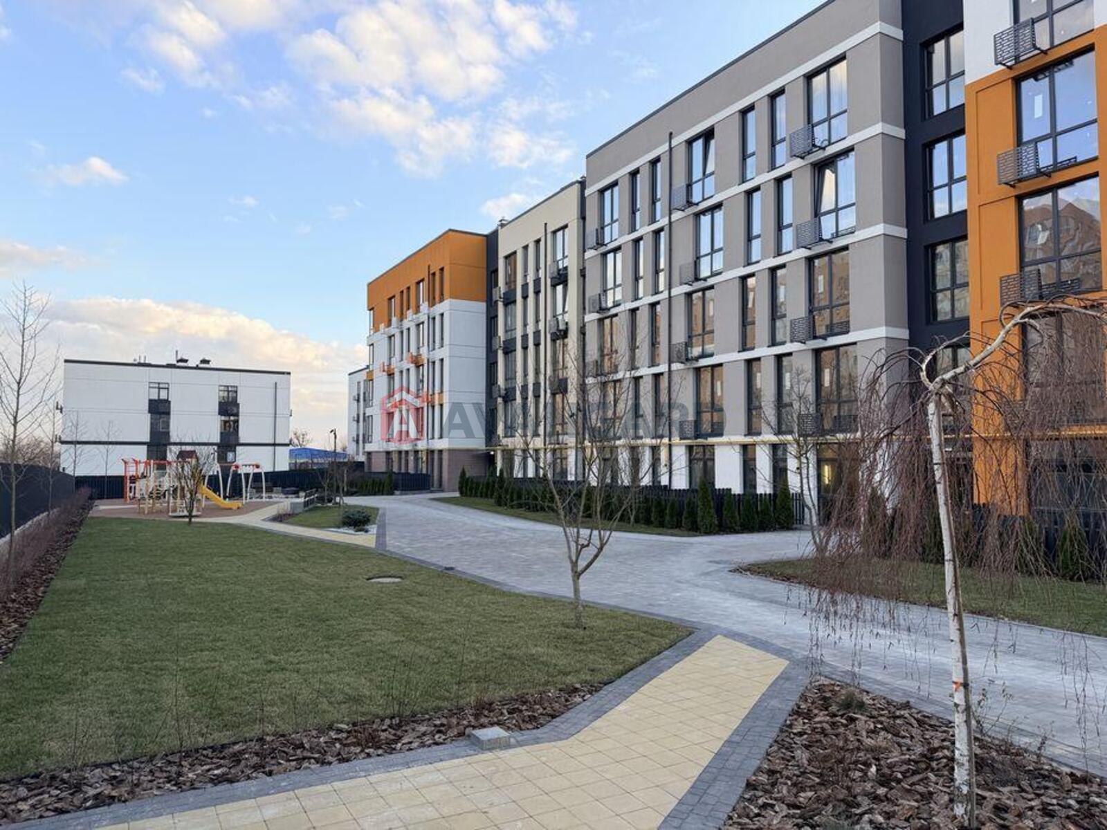 1 ��. ��������, 46/-/28 ��. �., 2/5 ������ ���� 12