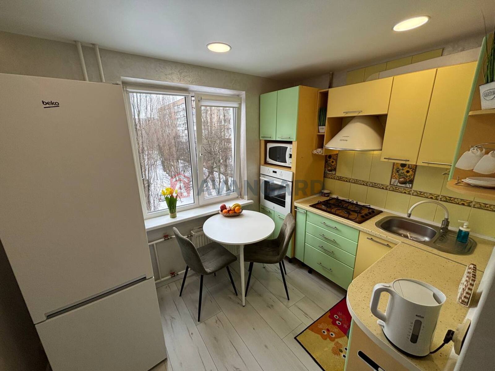 1 ����. ��������, 35/-/7 ��. �., 5/9 ���� ���� 8