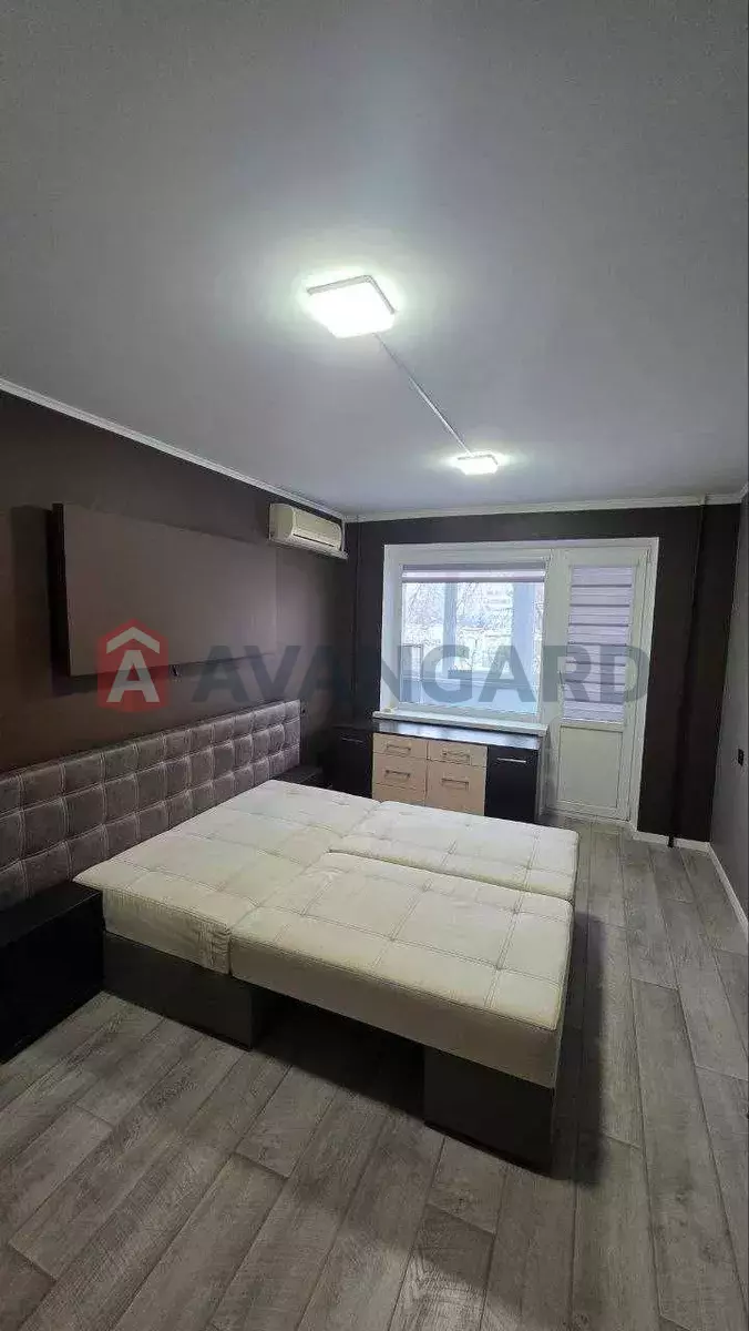 3 ��. ��������, 64/-/8 ��. �., 4/9 ������ ���� 14