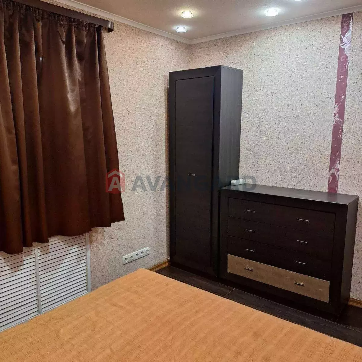 3 ��. ��������, 69/-/8 ��. �., 5/9 ������ ���� 3