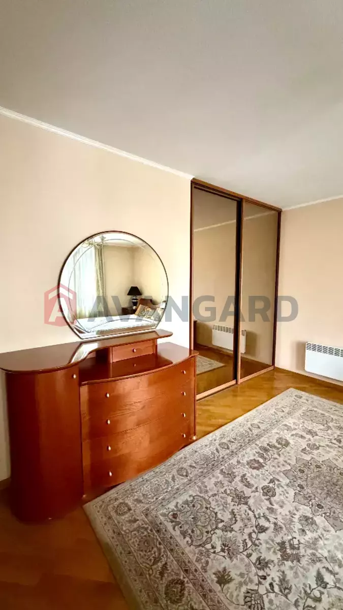 3 ����. ��������, 130/-/- ��. �., 4/14 ���� ���� 16