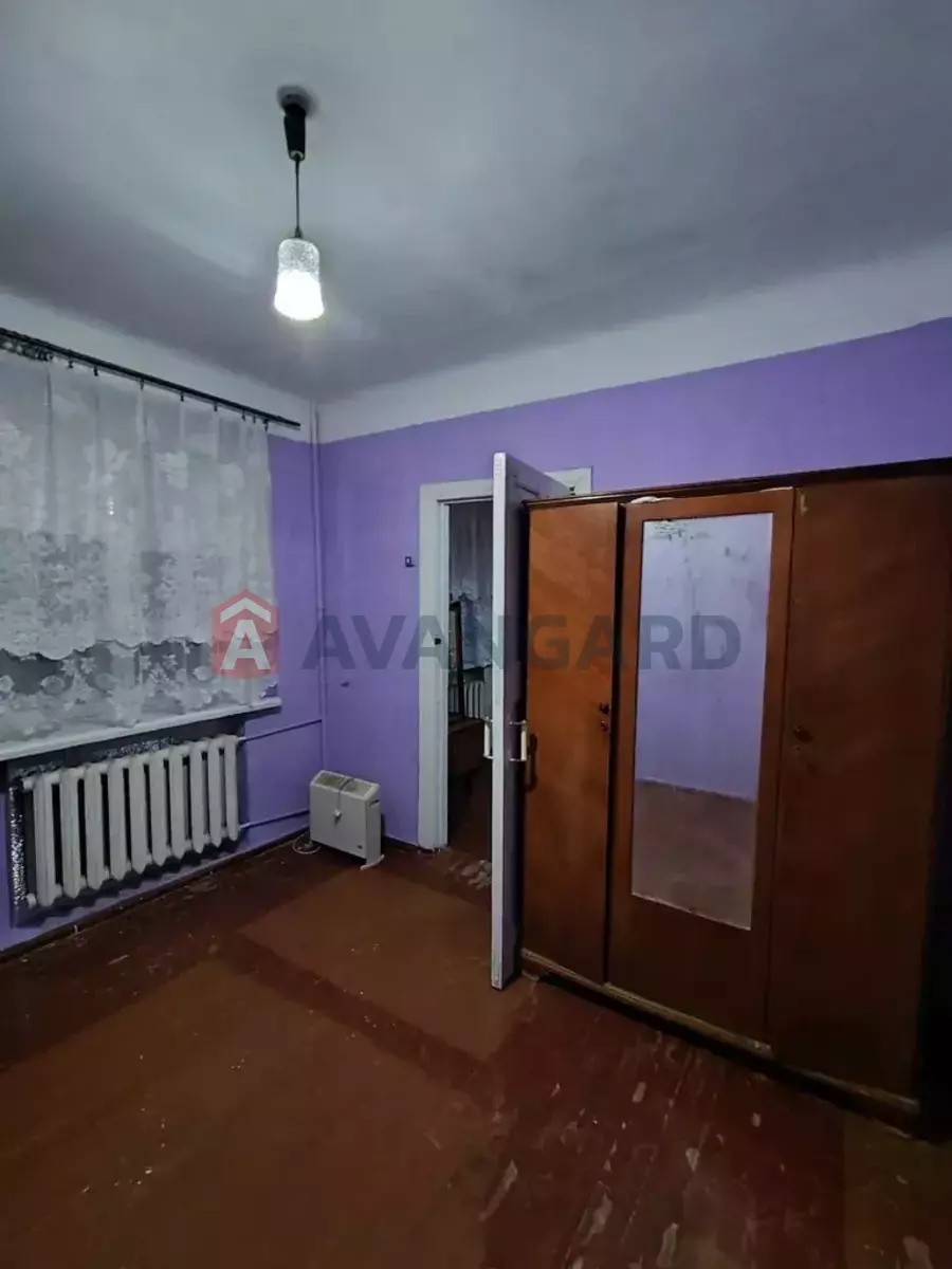 3 ��. ��������, 54/-/- ��. �., 2/2 ������ ���� 8