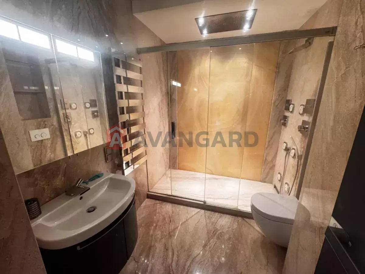 4 ��. ��������, 150/-/- ��. �., 7/8 ������ ���� 14