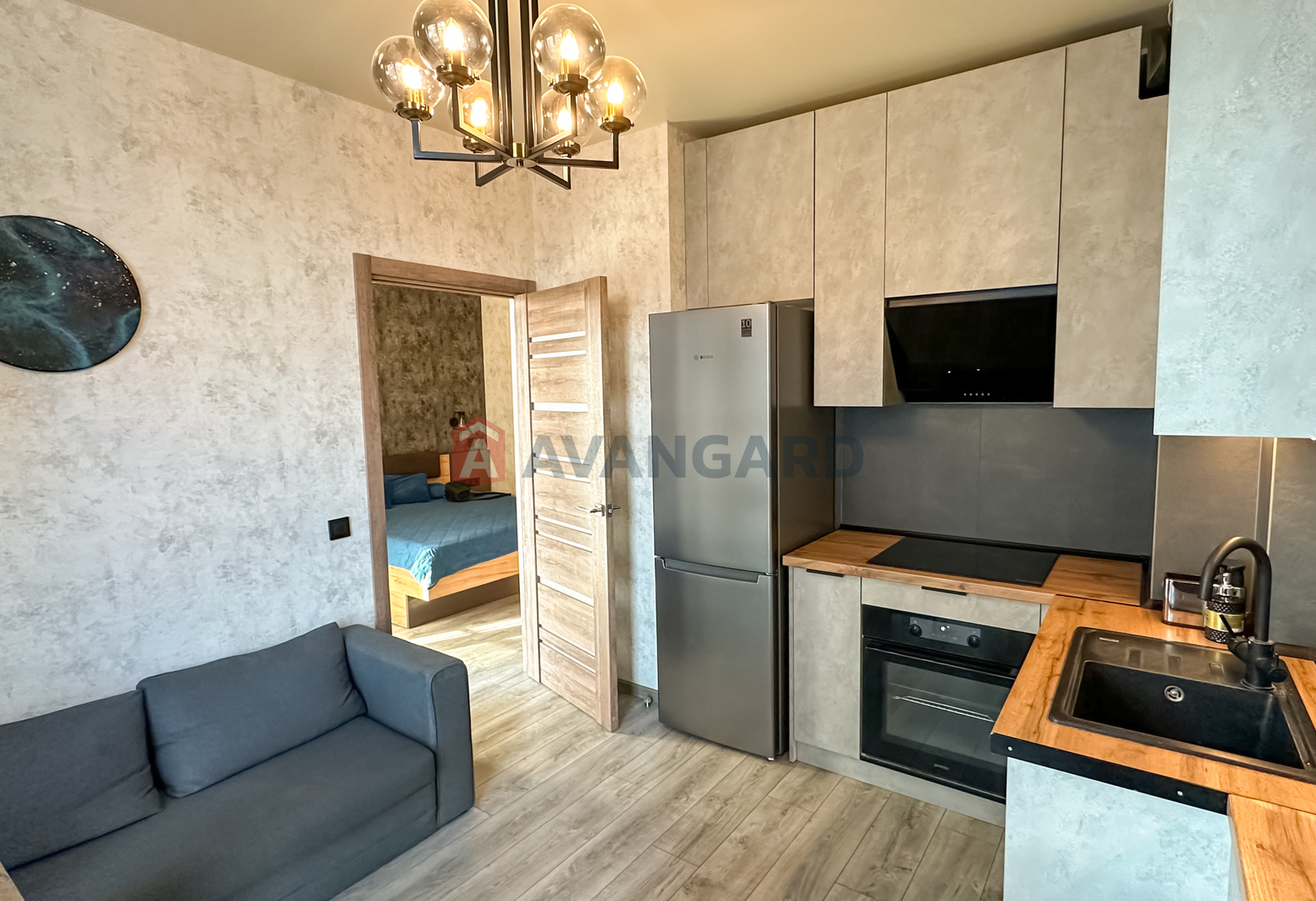 1 ��. ��������, 45/-/- ��. �., 8/22 ������ ���� 6