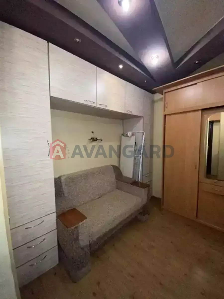 1 ��. ��������, 22/-/- ��. �., 6/9 ������ ���� 5