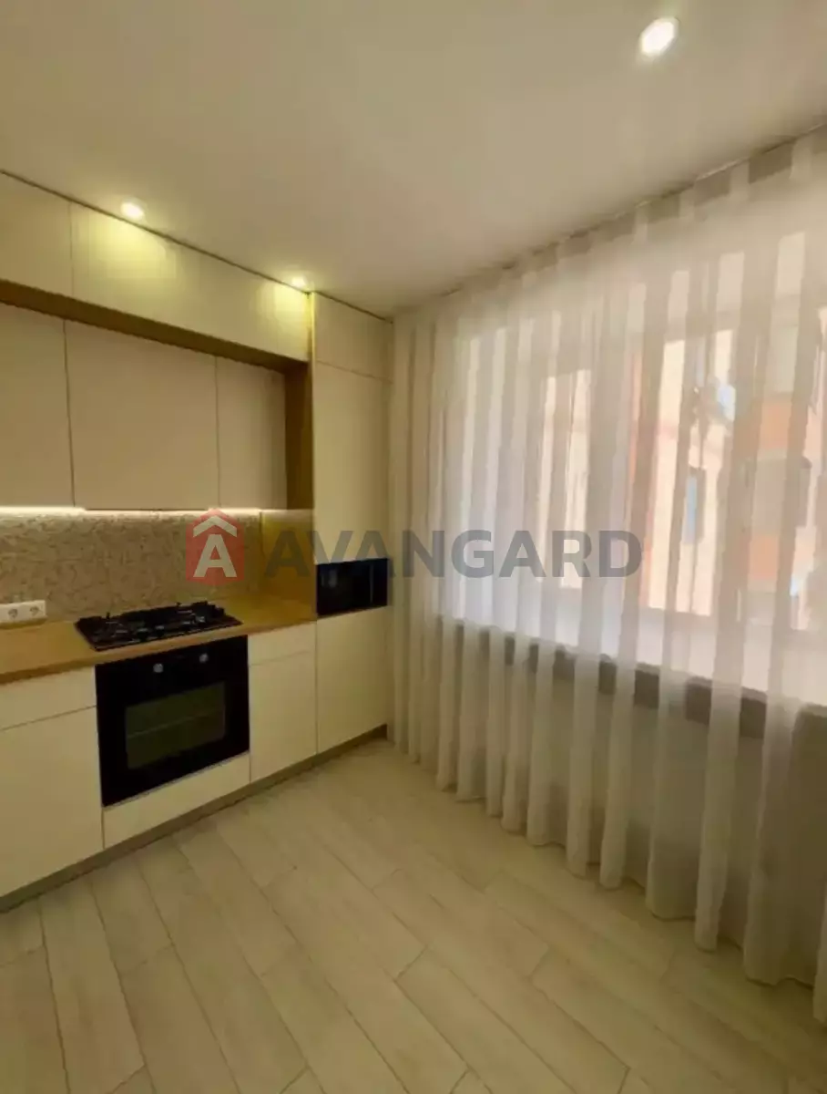 1 ����. ��������, 46/-/9 ��. �., 4/9 ���� ���� 4