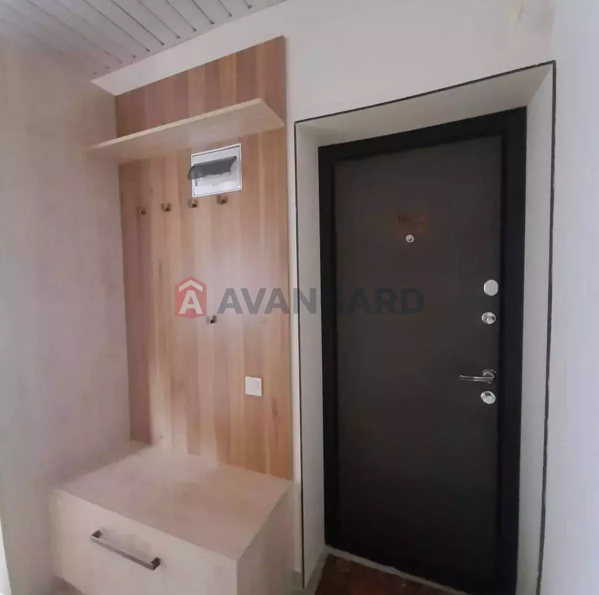 1 ����. ��������, 30/-/- ��. �., 1/2 ���� ���� 8