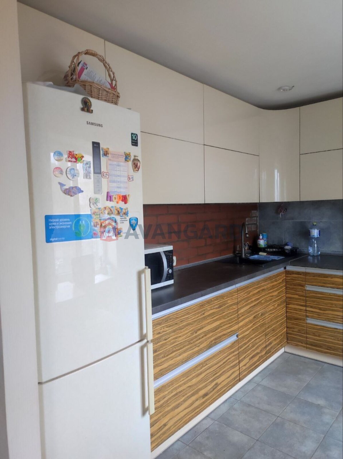 2 ��. ��������, 64/-/8 ��. �., 4/9 ������ ���� 2