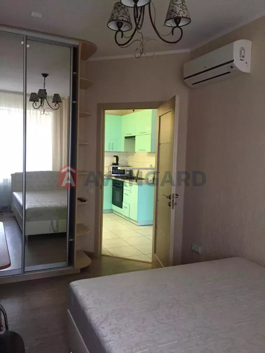 2 ��. ��������, 70/-/20 ��. �., 15/21 ������ ���� 12