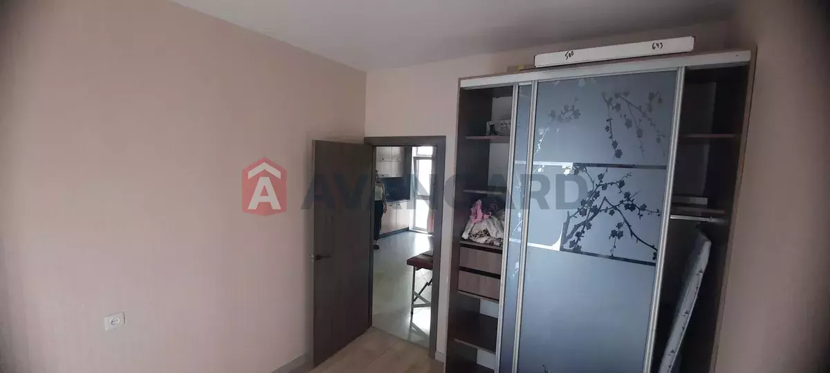 2 ��. ��������, 45/-/18 ��. �., 2/2 ������ ���� 22